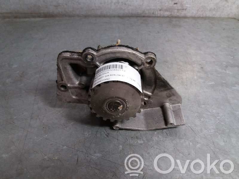 Peugeot 206 Vesipumppu 