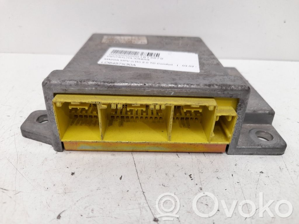Mazda MPV II LW Airbag control unit/module 