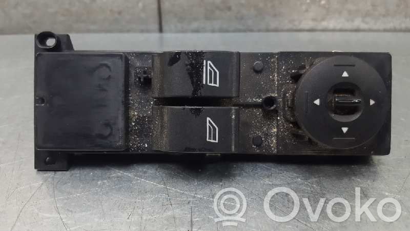 Ford Focus Electric window control switch 