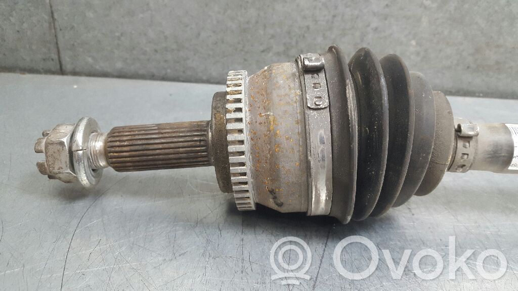 Etuvetoakseli   495002L210