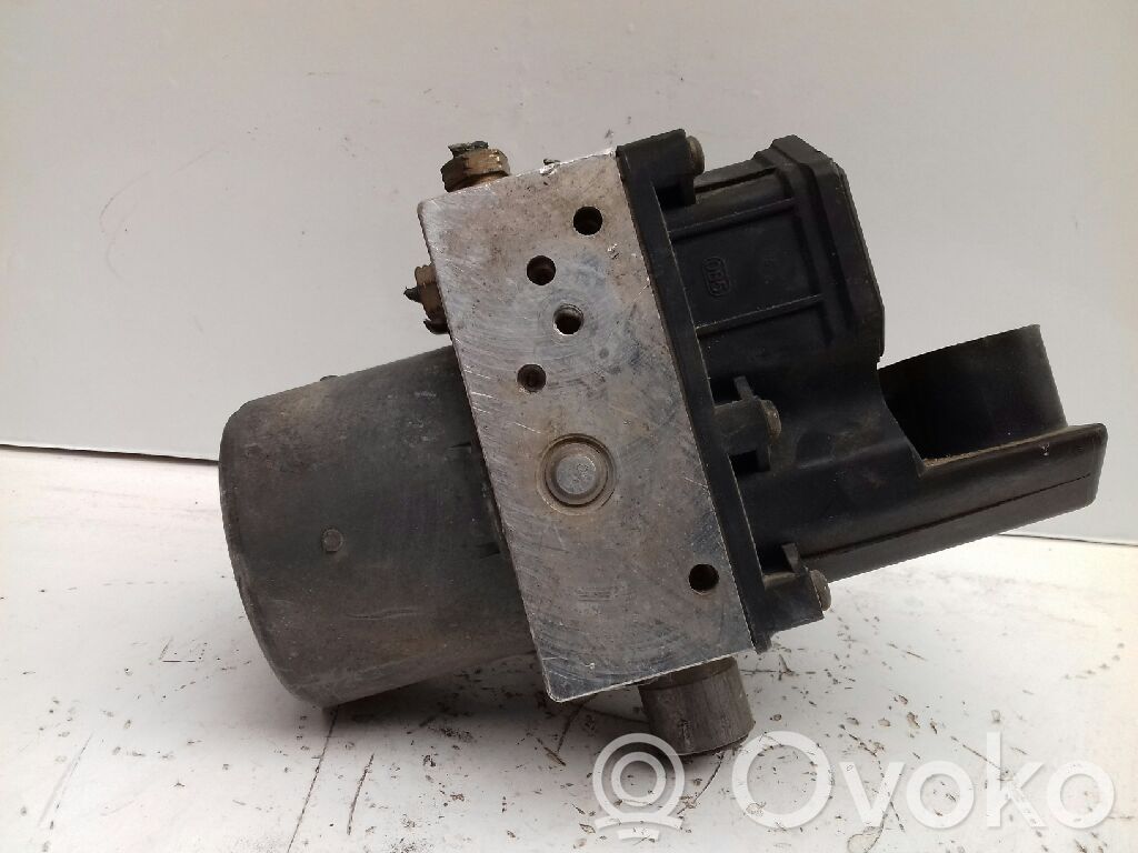 Bomba de ABS   3S712M110AA