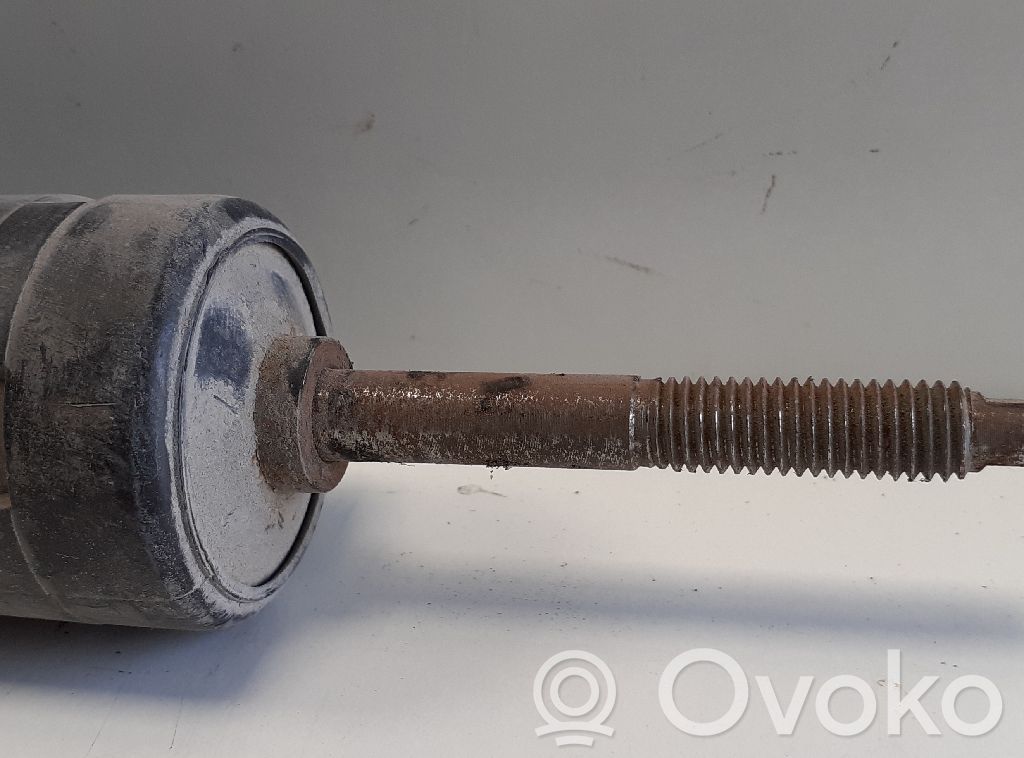 Takaiskunvaimennin   7441051