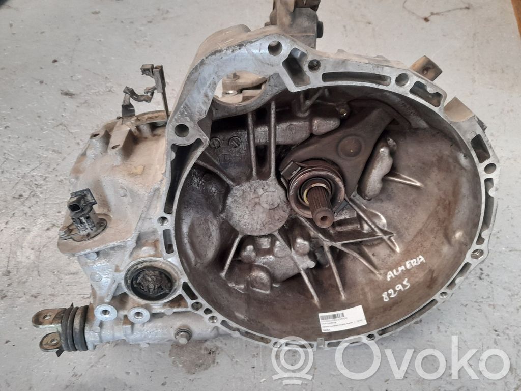 Nissan Almera N16 Scatola del cambio manuale a 5 velocità