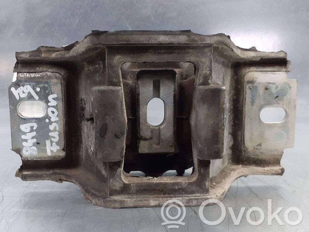 Support de moteur, coussinet   2S617M121BB