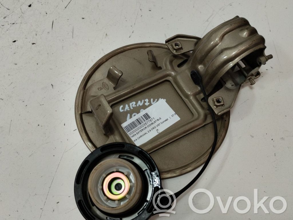 KIA Carnival Polttoainesäiliön täyttöaukon korkki