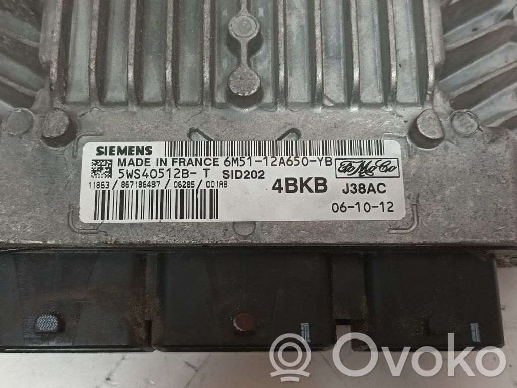 Unidad de control/módulo del motor   6M5112A650YB