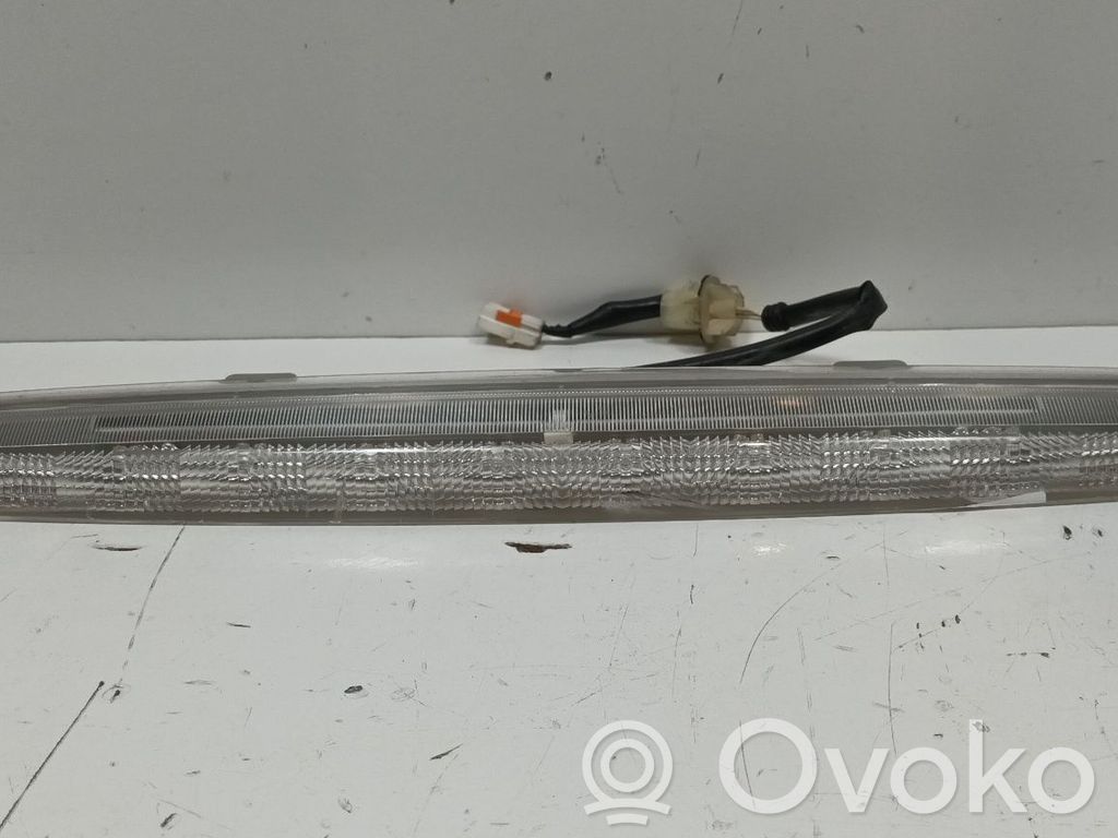 Luce d’arresto centrale/supplementare   EH6651580