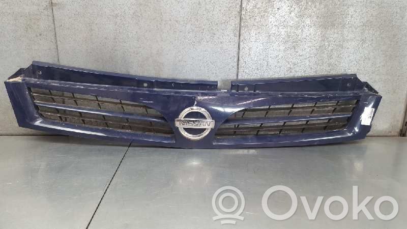 Nissan Interstar Front grill 