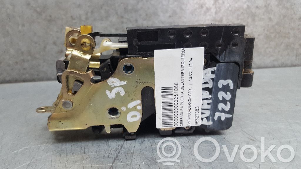 Daewoo Evanda Front door lock 