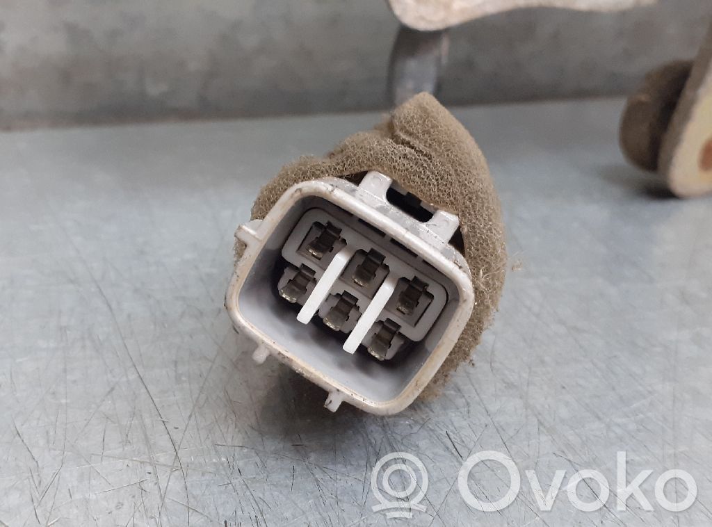 Wischergestänge Wischermotor vorne