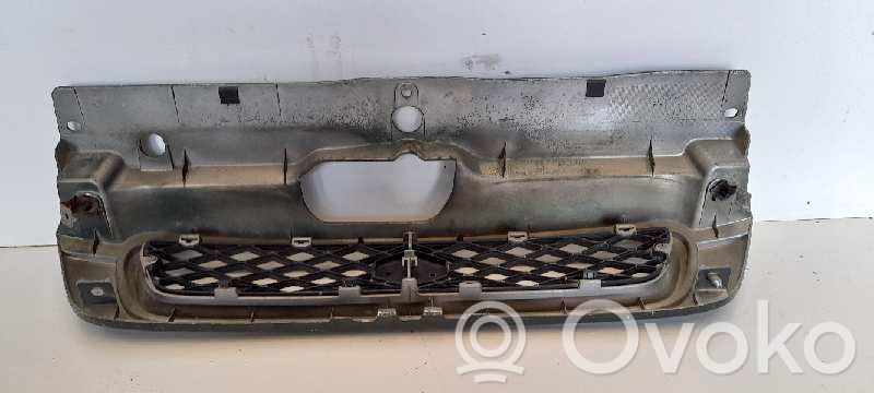 Suzuki Baleno EG Rejilla delantera 