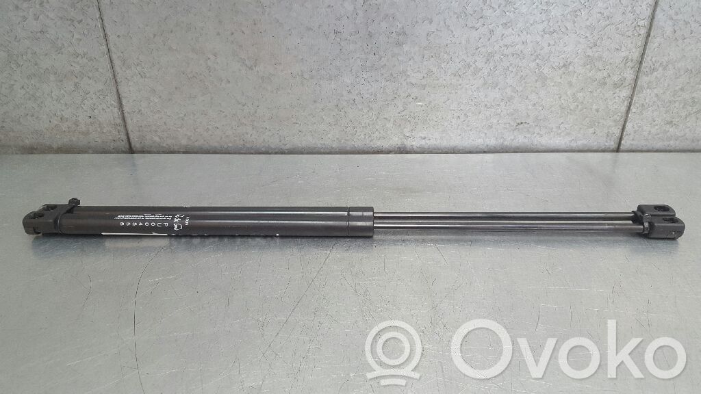 Peugeot 309 Tailgate/trunk strut/damper 