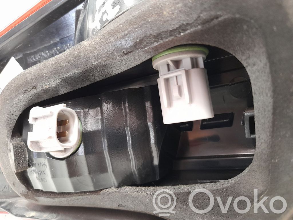 Renault Koleos I Luci posteriori del portellone del bagagliaio