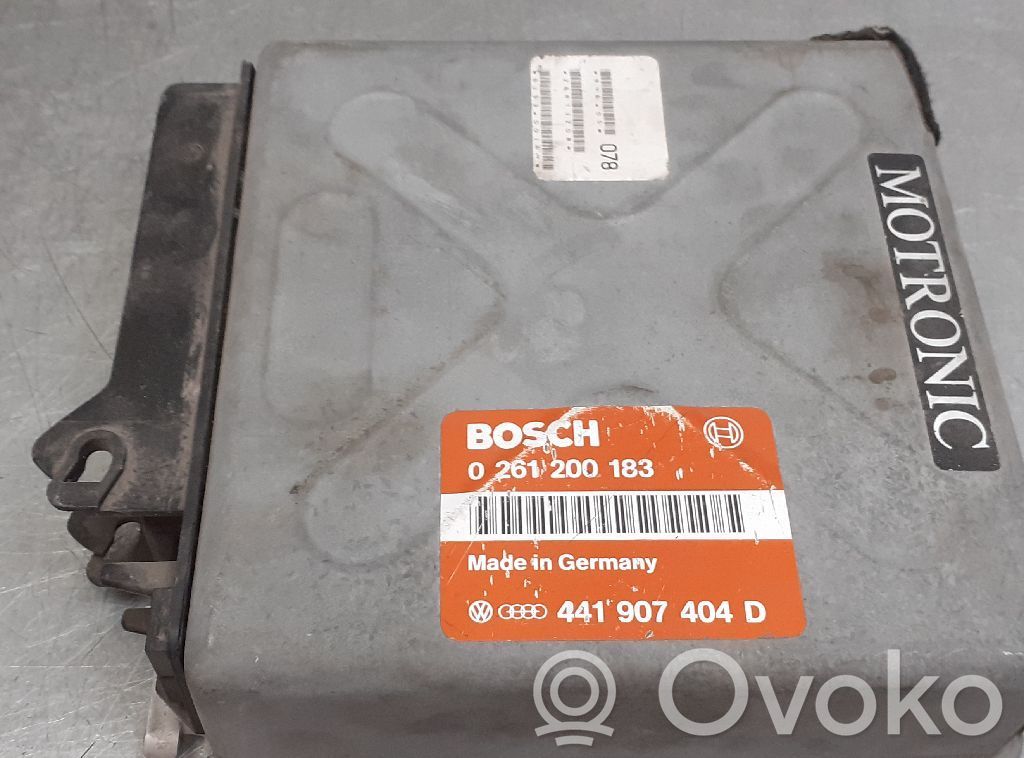 Unidad de control/módulo del motor   441907404D