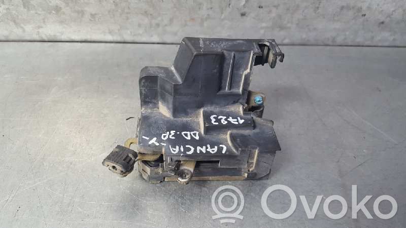 Zamek drzwi przednich   0046759791