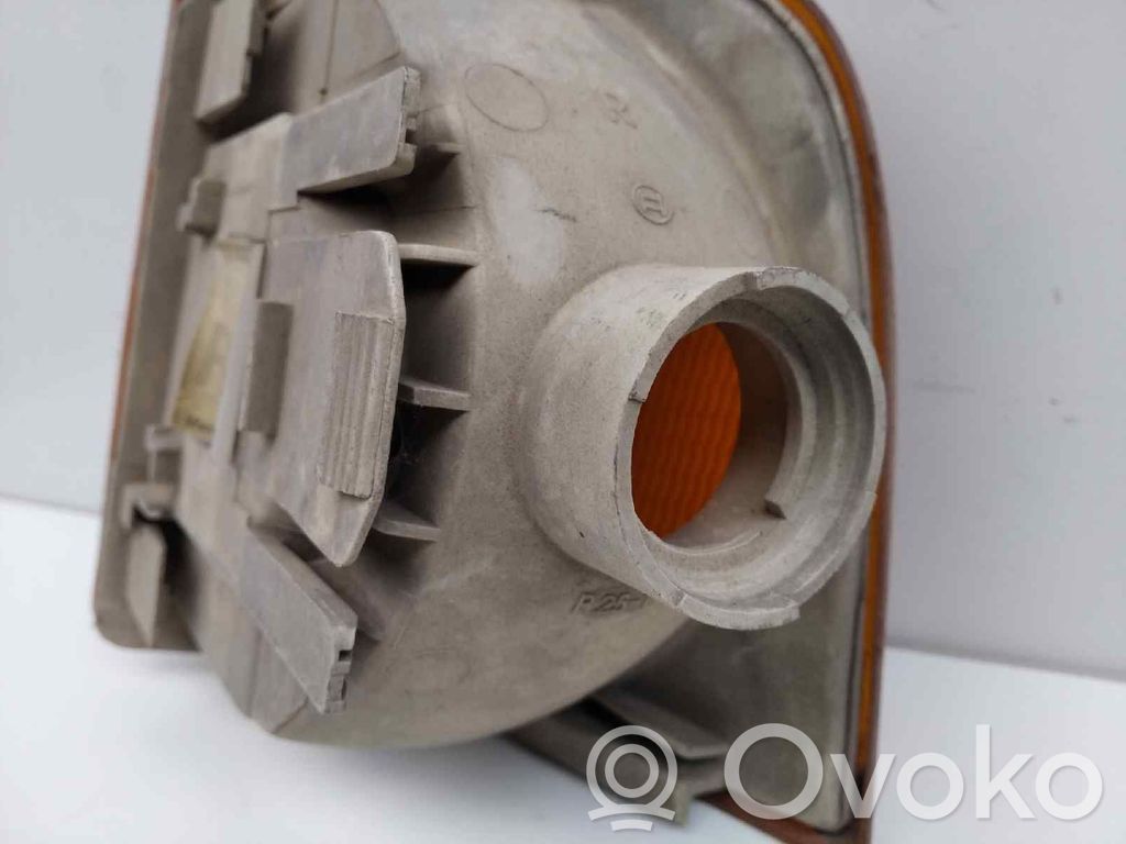 Audi 100 200 5000 C3 Scheinwerfer 