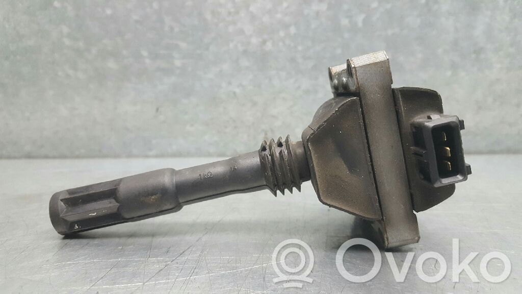 Bobina de encendido de alto voltaje   0221504456