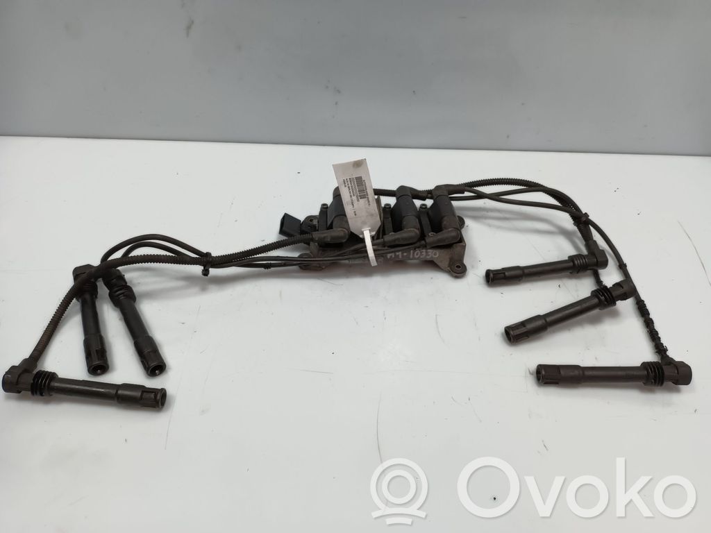 Audi A4 S4 B5 8D Bobina di accensione ad alta tensione