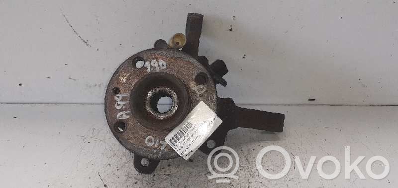 Renault Clio II Front wheel hub spindle knuckle 