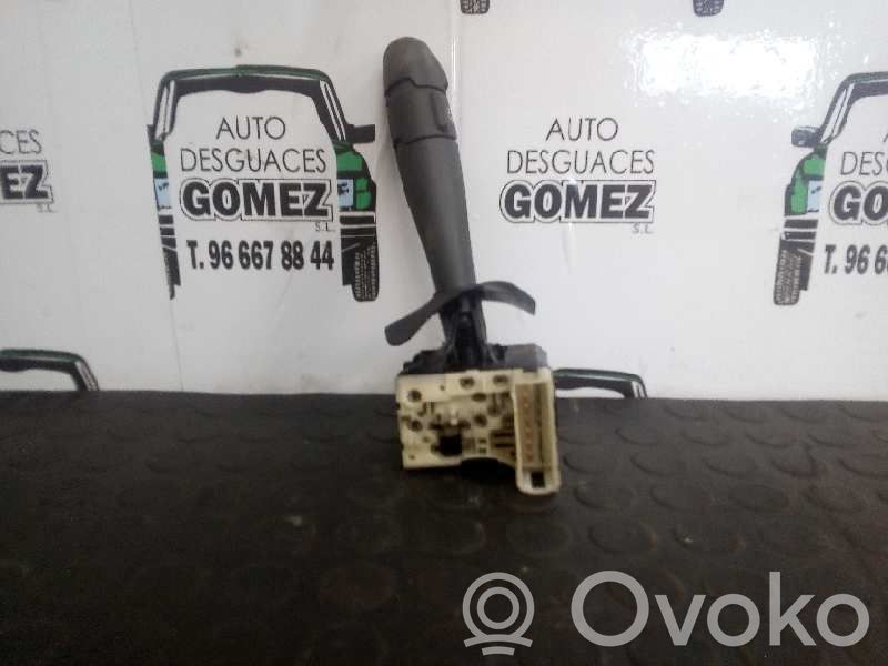Renault Clio II Palanca de control del limpiaparabrisas 