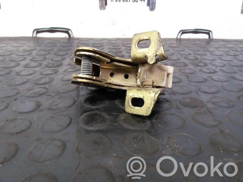 Ford Fiesta Zamek drzwi tylnych 