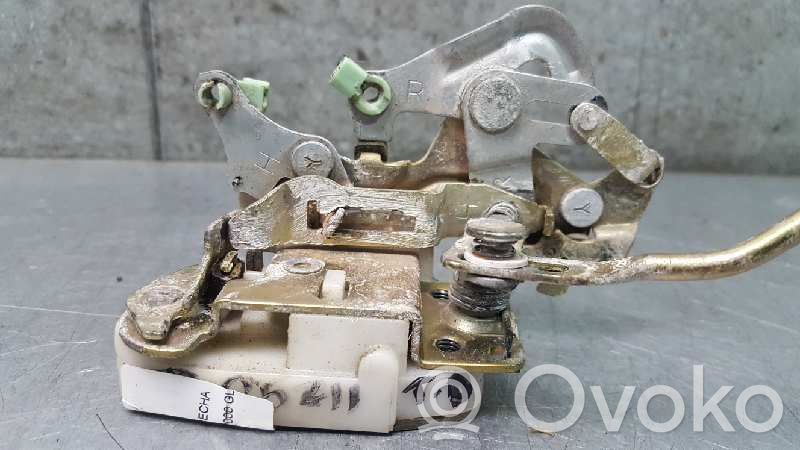 Zamek drzwi tylnych   MB546534
