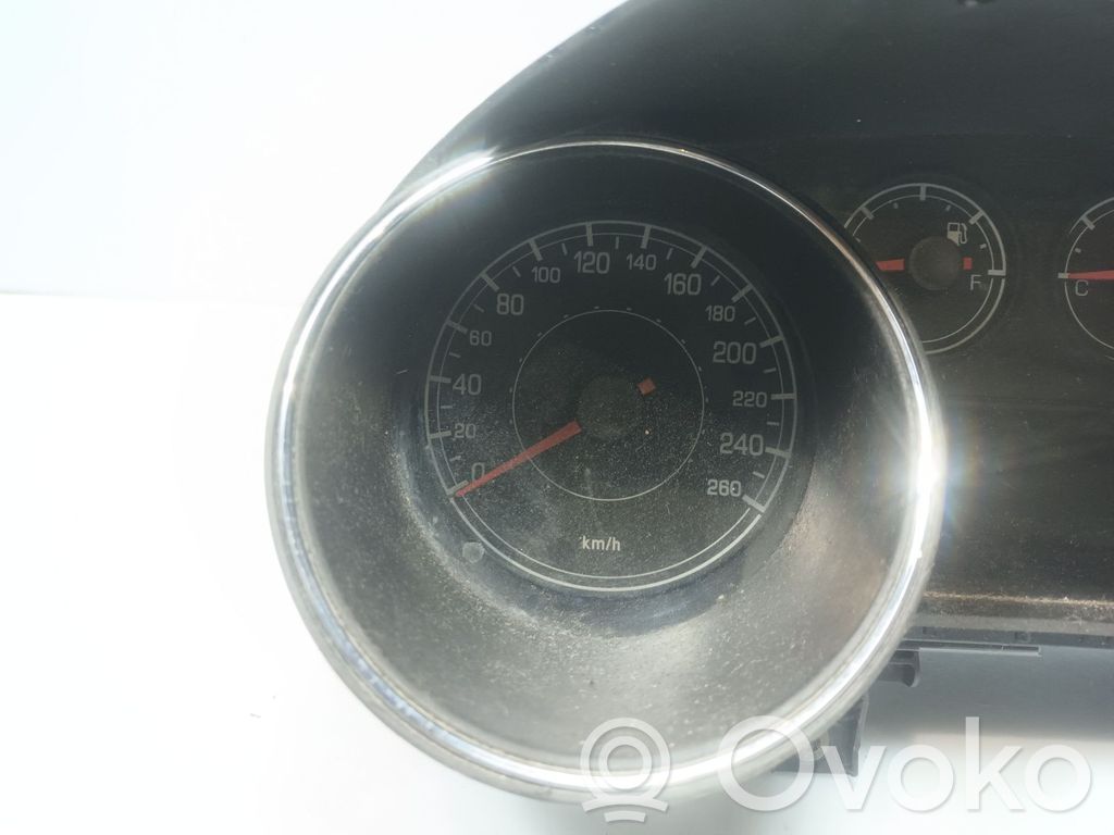 Fiat Bravo Geschwindigkeitsmesser Cockpit