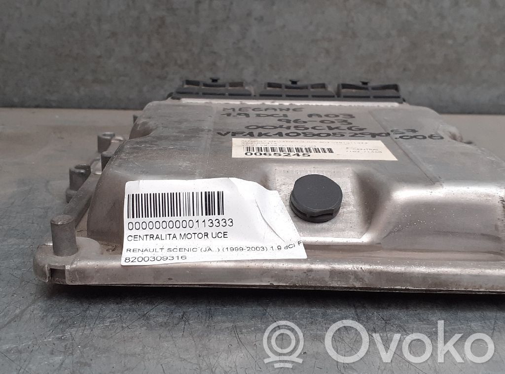 Unidad de control/módulo del motor   8200309316