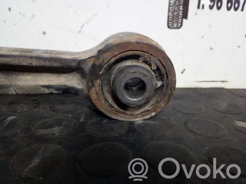 Mitsubishi Galant Querlenker Achsschenkel vorne 