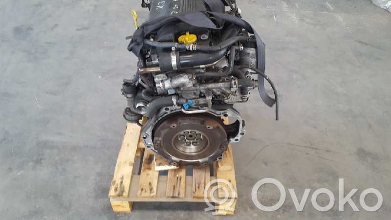 Moteur   4EE2