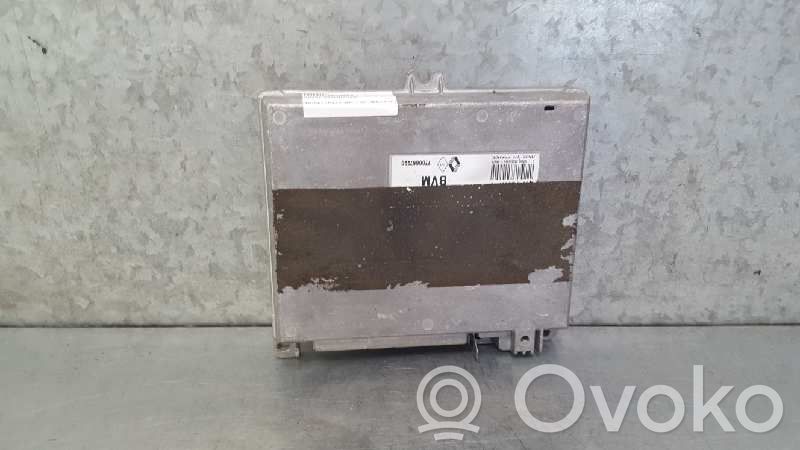 Unidad de control/módulo del motor   7700867290