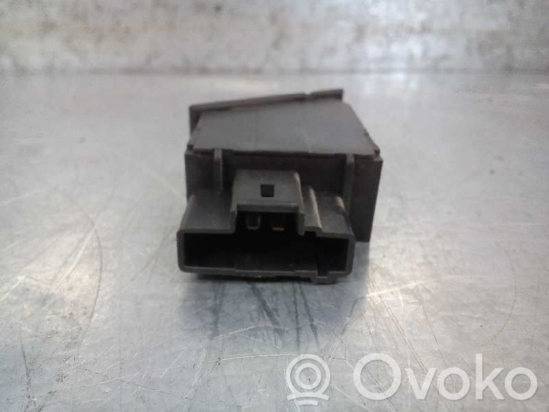 Peugeot 607 Other switches/knobs/shifts 
