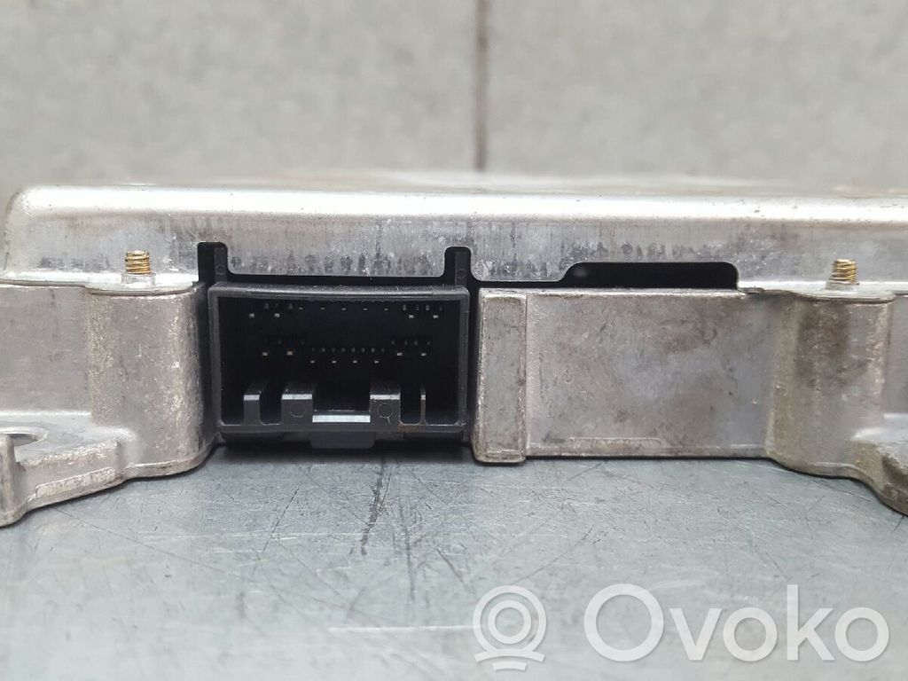 Sonstige Steuergeräte / Module   2W4F13B525BE