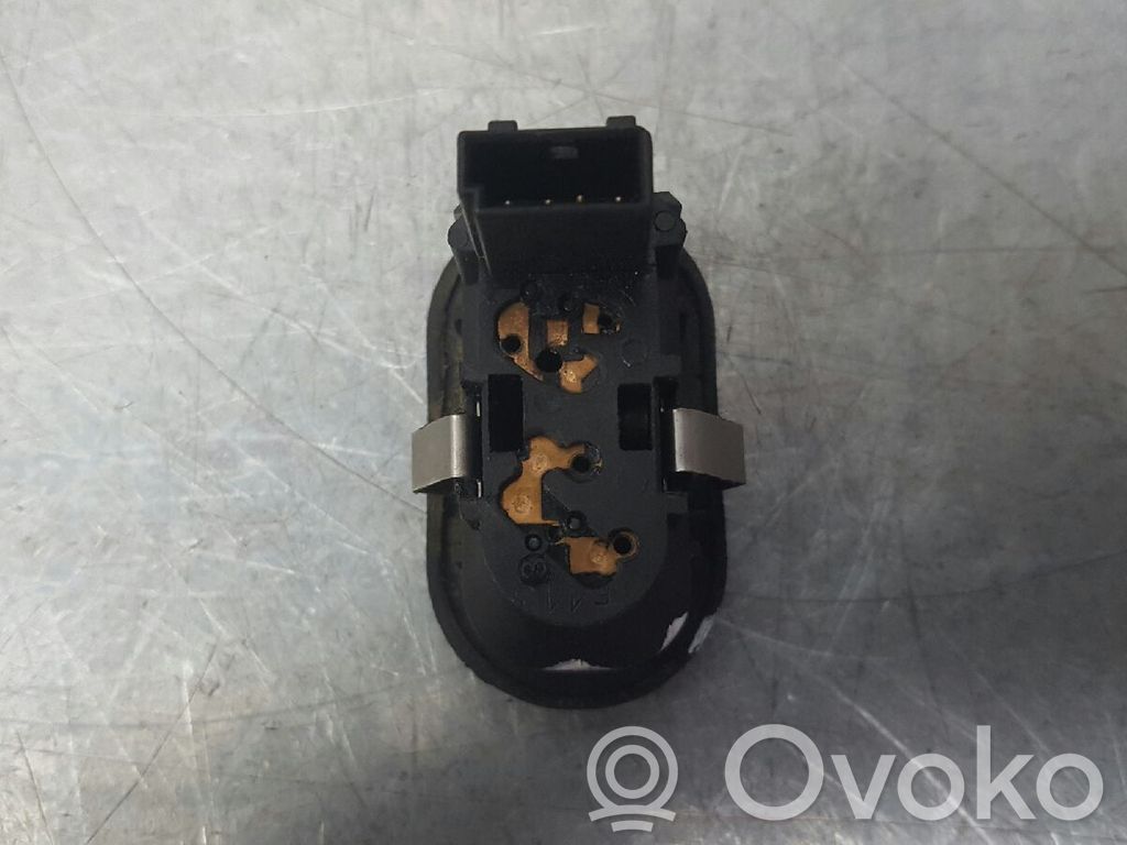 Comutator comandă geamuri electrice   90561388