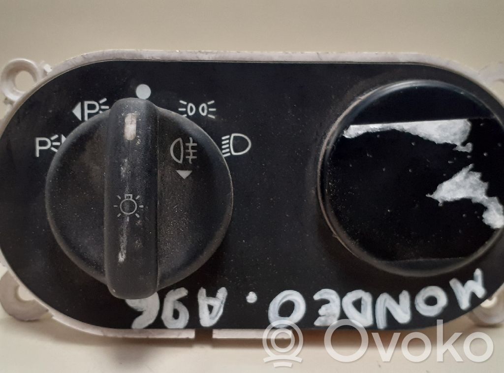 Interrupteur d’éclairage   95BB13K196EA