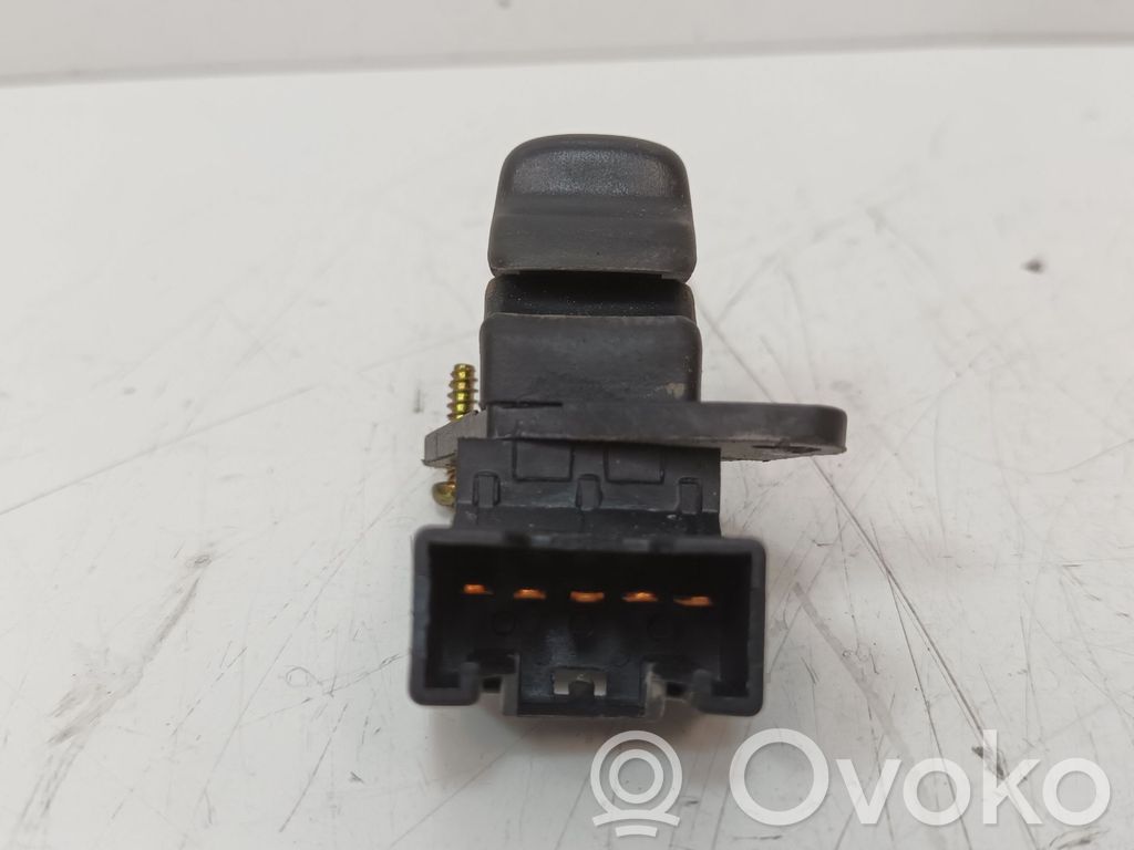 Interruptor del elevalunas eléctrico