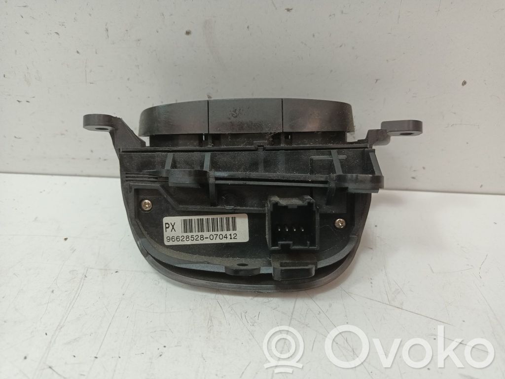 Chevrolet Captiva Pulsanti/interruttori sul volante 