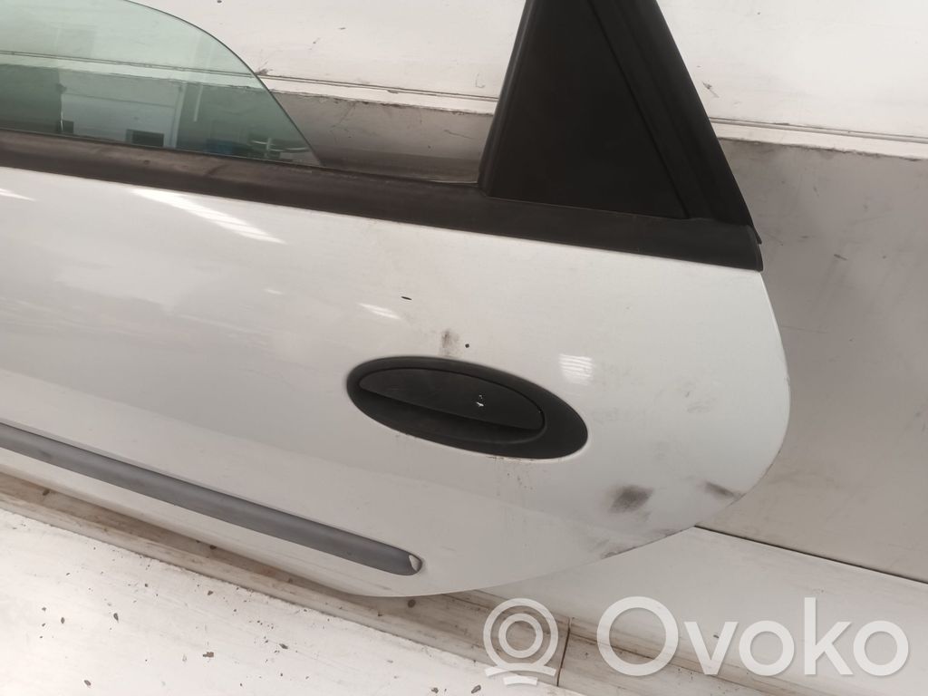 Renault Laguna I Takaovi 