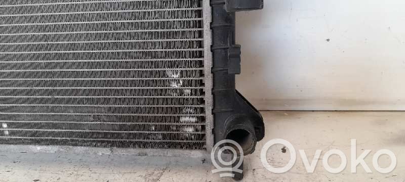 Radiatore di raffreddamento   98AB8005MF