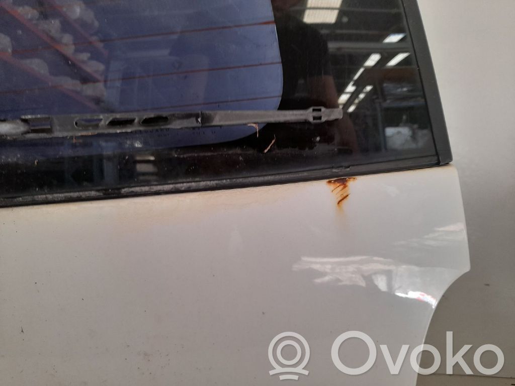 Chrysler Voyager Tailgate/trunk/boot lid 