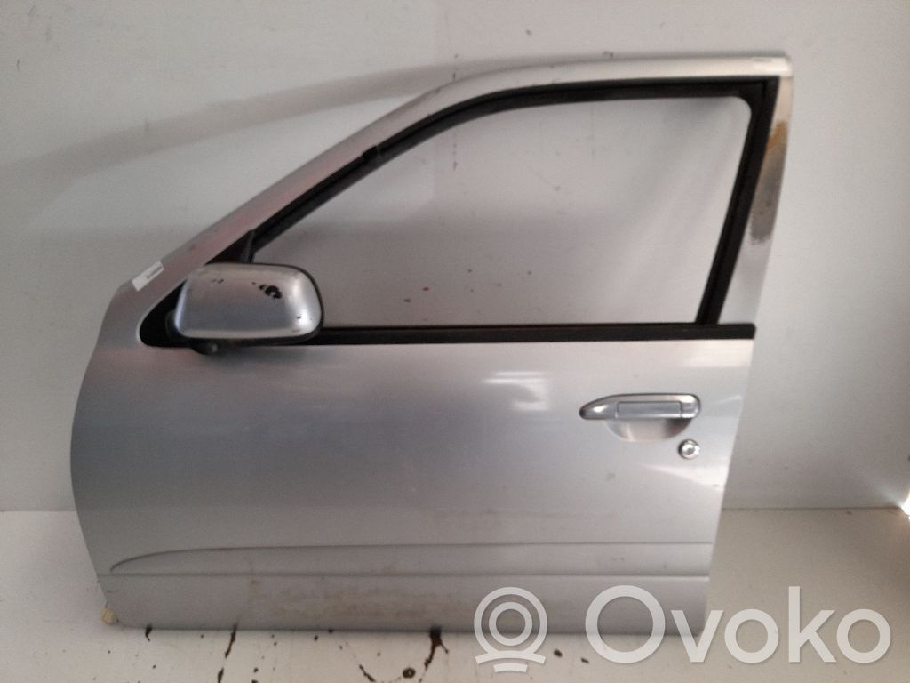 Nissan Primera Puerta delantera 