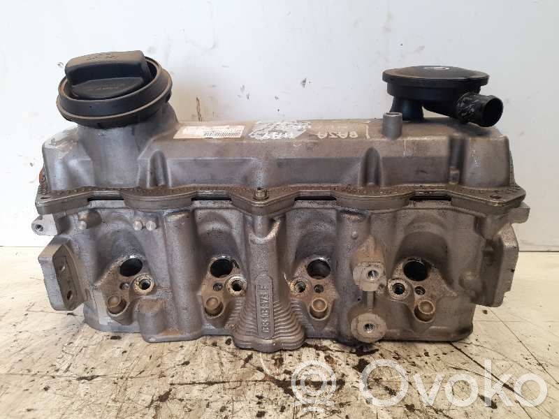 Skoda Octavia Mk1 (1U) Chiulasă motor 