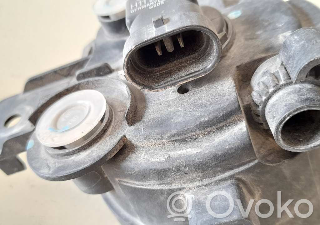 Nissan Almera N16 Światło przeciwmgłowe przednie