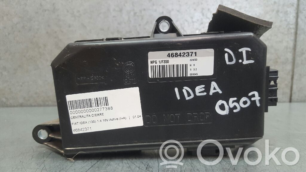 Door central lock control unit/module   46842371