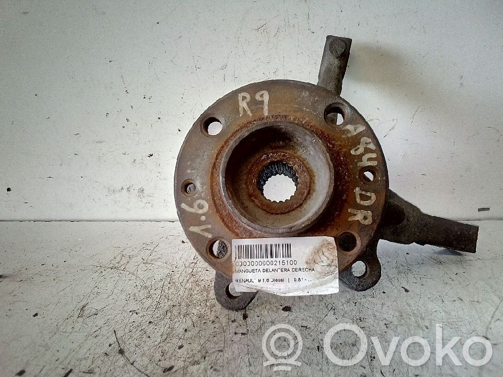 Front wheel hub spindle knuckle