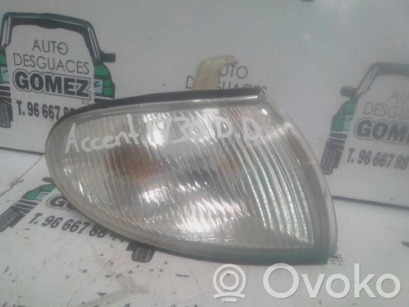 Hyundai Accent Scheinwerfer 