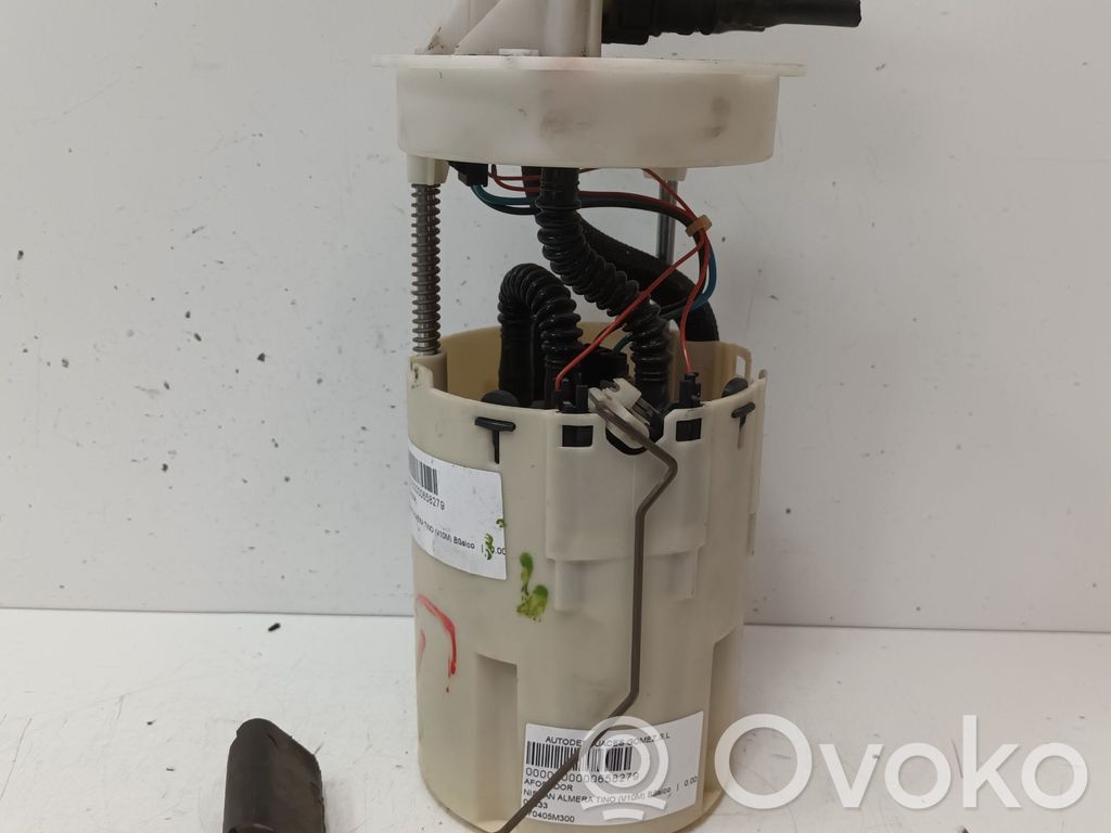 Nissan Almera Tino Pompa carburante immersa