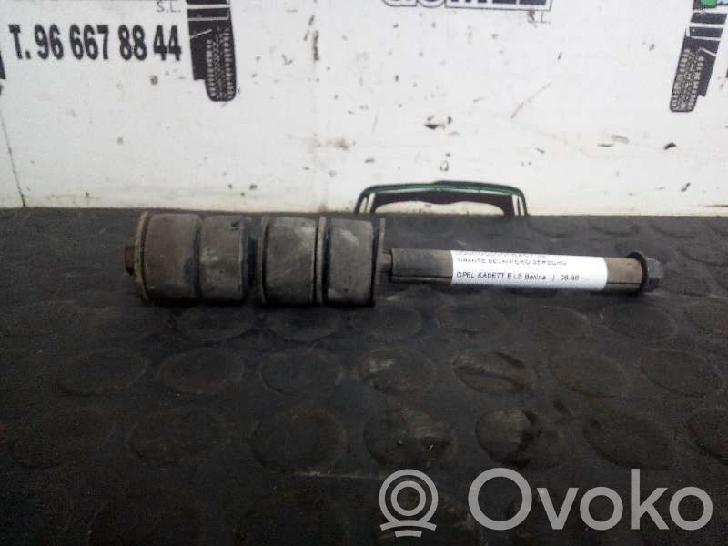 Opel Kadett E Triangle bras de suspension inférieur avant 