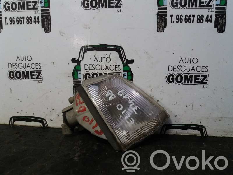Renault Clio I Scheinwerfer 