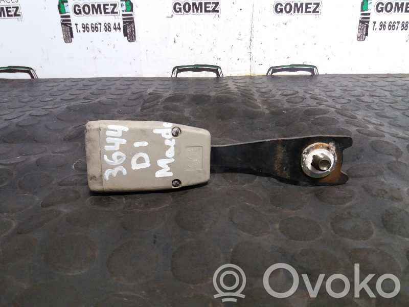 Hebilla del cinturón delantero